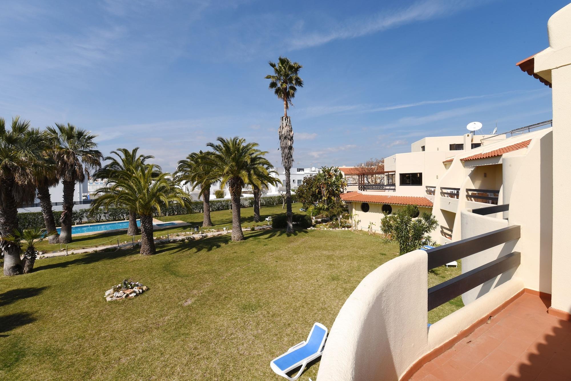 Praia Da Lota Resort - Beachfront Hotel Manta Rota Buitenkant foto
