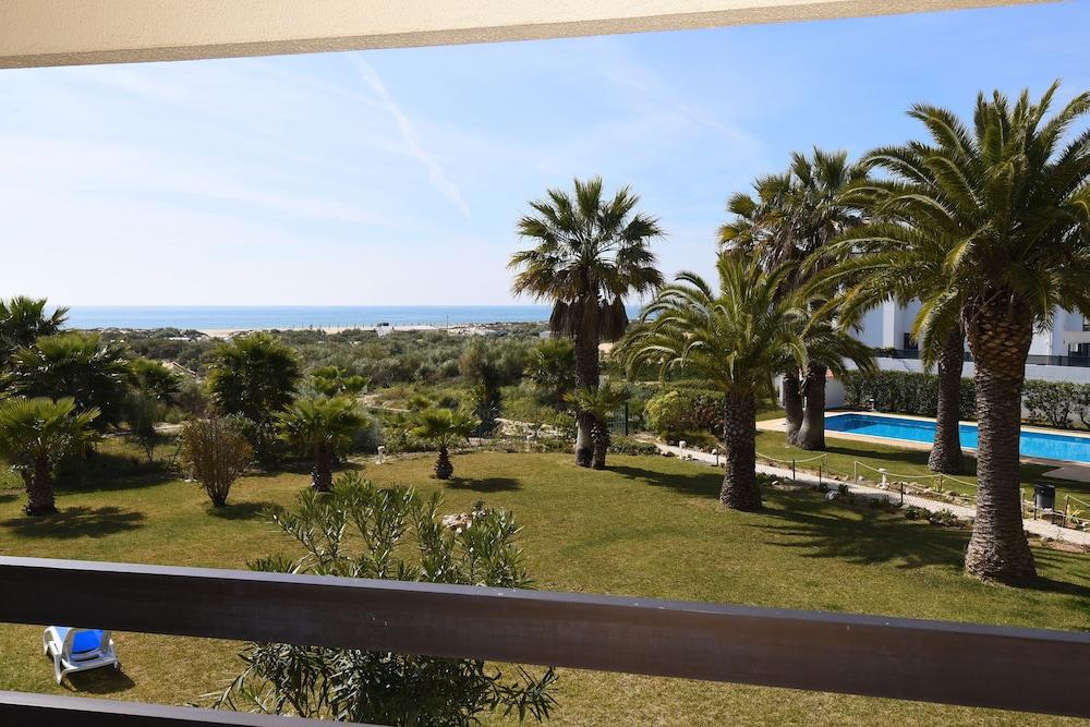 Praia Da Lota Resort - Beachfront Hotel Manta Rota Buitenkant foto